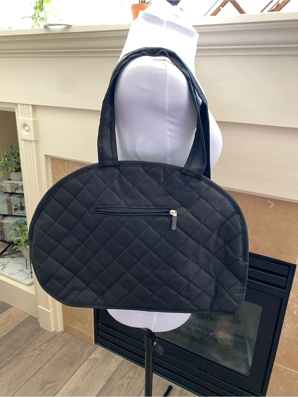 NWOT Novelty 2D-to-3D Illusion Drawing Style Shoulder Bag